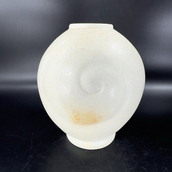Vintage Hand Made Stoneware Pottery Vase Vessel Shell Swirl Pattern Hand Crafted - Picture 12 of 15